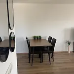 Modernloft Ried, Balcony 아파트 Neuhofen im Innkreis