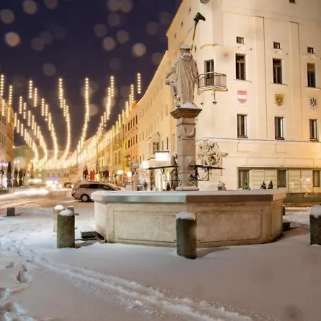 Modernloft Ried, Balcony Neuhofen im Innkreis