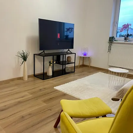 Modernloft Ried, Balcony 아파트 *