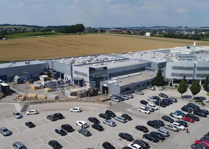 Modernloft Ried, Balcony 아파트 Neuhofen im Innkreis